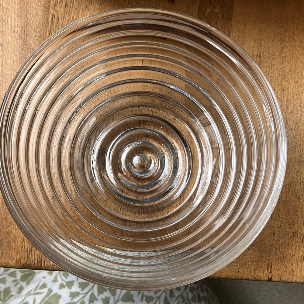 Set of Clear Glass Bowls Ribbed Design - Picture 2 of 8